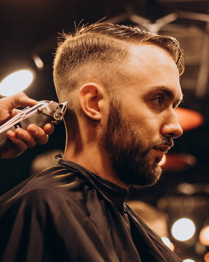 Modern herenkapsel geknipt bij Berkay's Barbershop in Hoorn Centrum
